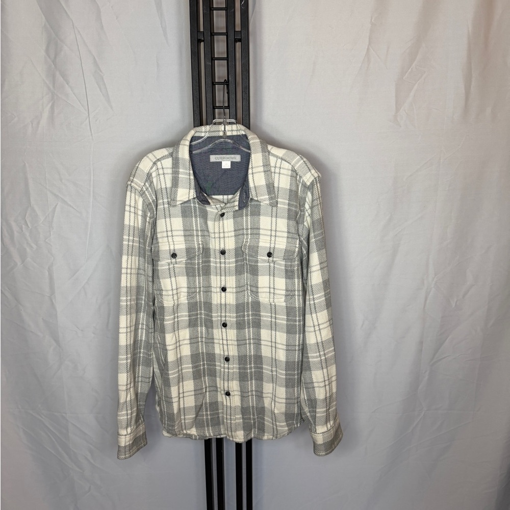 Outerknown Men's Plaid Button-Down Shirt in Gray and White‎